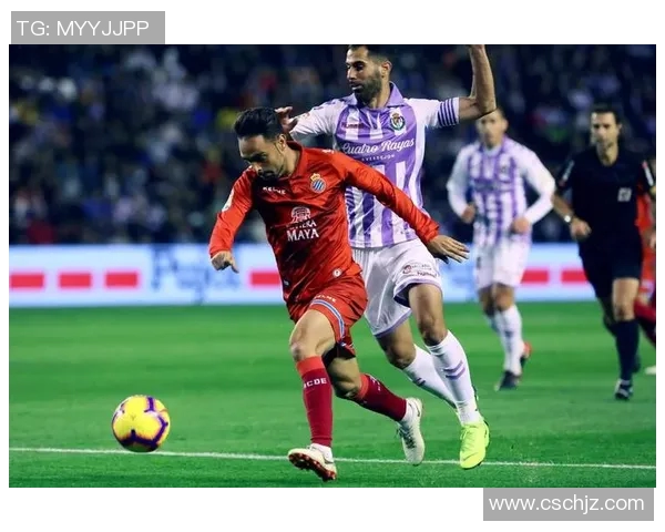 特拉维夫马与卡拉巴赫的激烈对决展现足球魅力与团队精神 特拉维夫马与卡拉巴赫的激烈对决展现足球魅力与团队精神